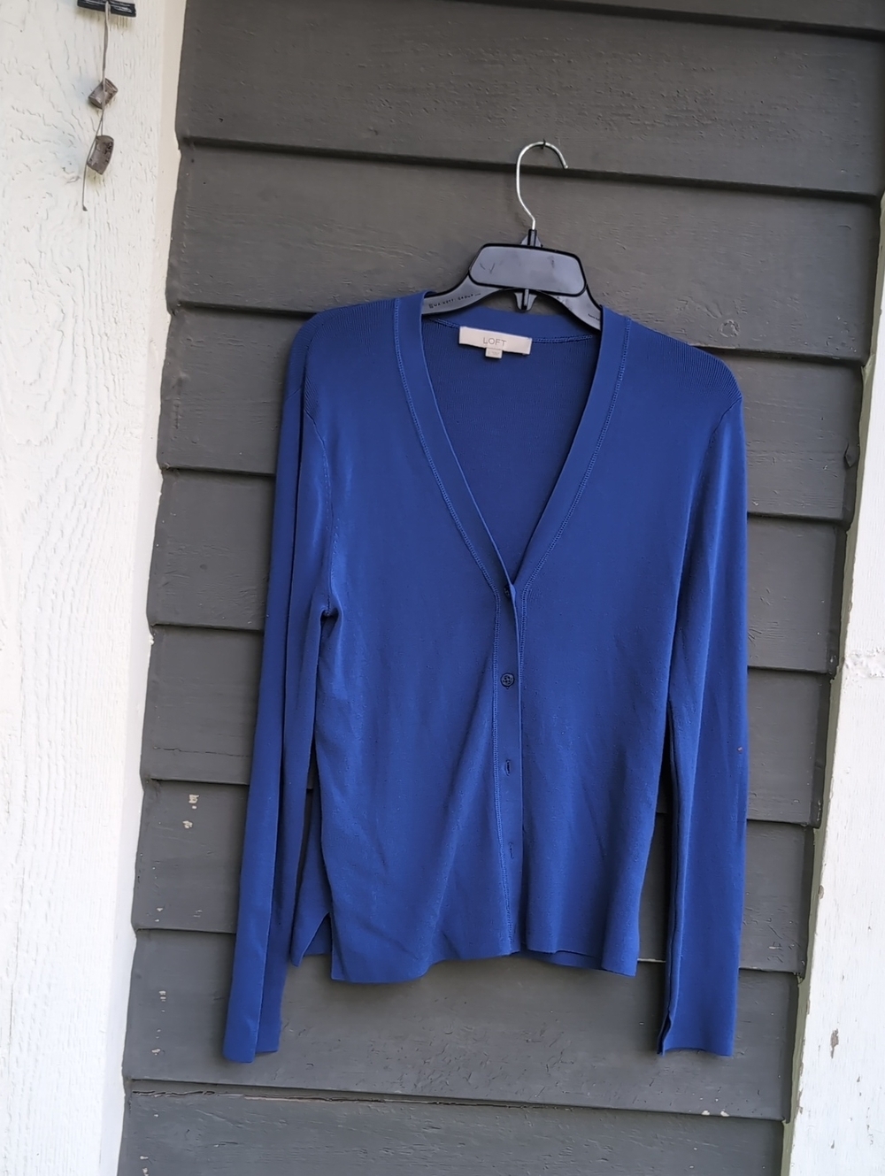LOFT Cobalt Blue V-Neck Button Front Cardigan Size Large